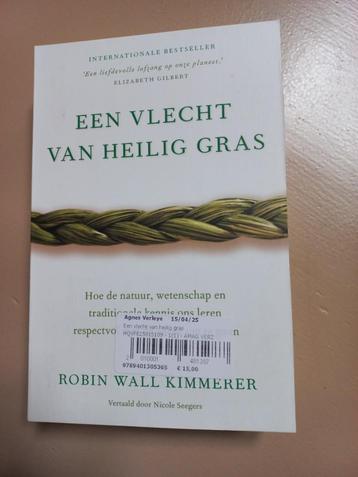 Een vlecht van heilig gras. beschikbaar voor biedingen