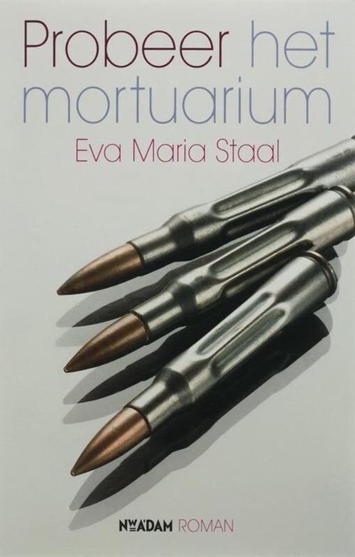 Te Koop Boek PROBEER HET MORTUARIUM Eva Maria Staal, Boeken, Romans, Zo goed als nieuw, Nederland, Ophalen of Verzenden