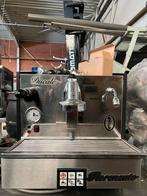 Koffiemachine met waterzuivering en koffiemolen, Ophalen of Verzenden