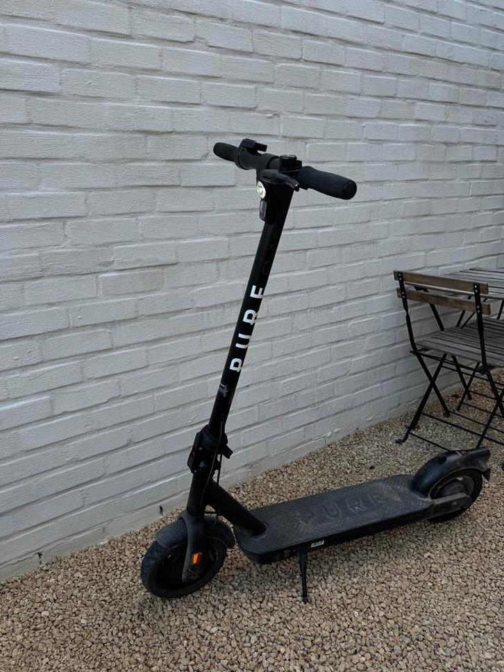 Elektrische step Pure air pro, Fietsen en Brommers, Steps, Gebruikt, Elektrische step (E-scooter), Ophalen
