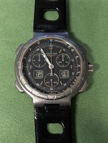 Montre Vintage Titane Longines Conquest chrono digital disponible aux enchères