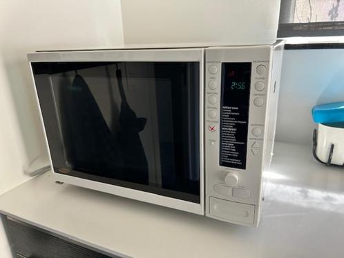 combi oven microgolf - grill - convectie, Elektronische apparatuur, Microgolfovens, Gebruikt, Vrijstaand, Combi-microgolfoven