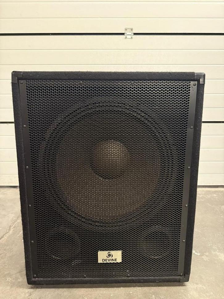 Devine B118 MKII passieve subwoofer, Audio, Tv en Foto, Luidsprekerboxen, Gebruikt, Subwoofer, 120 watt of meer, Overige merken