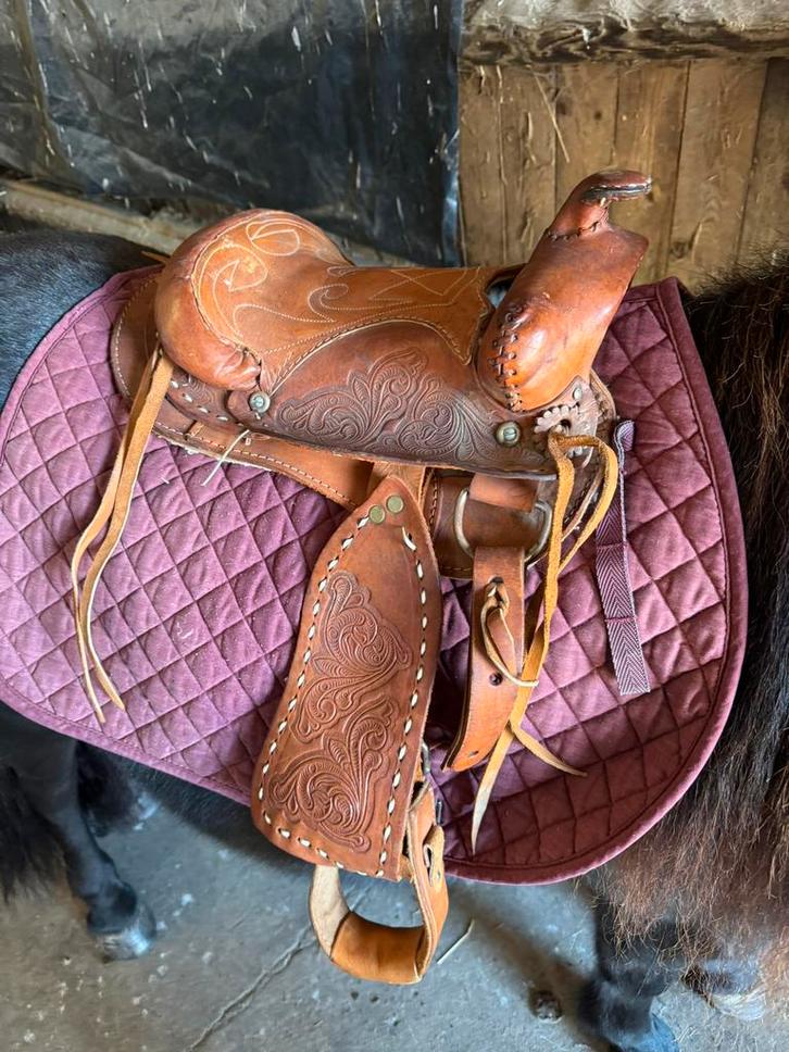 2 westernzadels, Dieren en Toebehoren, Paarden en Pony's | Zadels, Zo goed als nieuw, Western, Ophalen of Verzenden