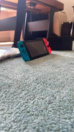 Nintendo Switch, Games en Spelcomputers, Met games, Met 2 controllers, Zo goed als nieuw, Ophalen