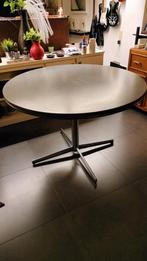 Vintage space-age ronde tafel met stoelen, Ophalen, Zo goed als nieuw