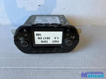 FIAT TIPO hatckback radio 2016+ beschikbaar voor biedingen