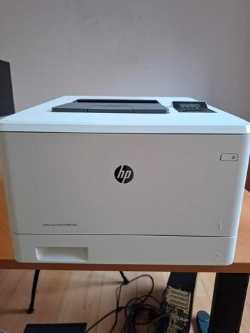 Color Laserjet Pro M454dn HP beschikbaar voor biedingen