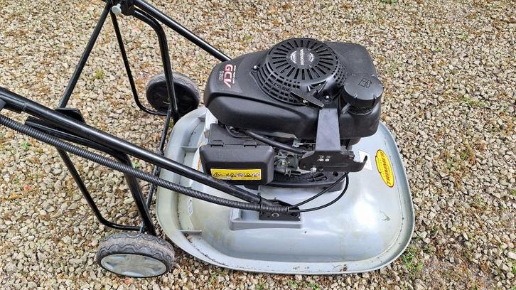 Luchtkussenmaaier – Zweefmaaier 47cm met Honda motor, Tuin en Terras, Grasmaaiers, Zo goed als nieuw, Benzine-grasmaaier, 40 t/m 49 cm