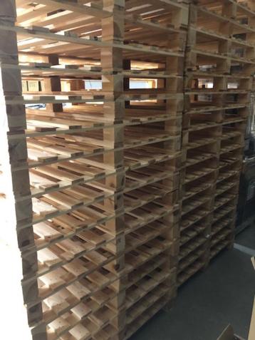 pallet disponible aux enchères