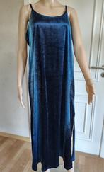 vintage lange fluwelen jurk, Kleding | Dames, Jurken, Vintage, Ophalen of Verzenden, Maat 36 (S)