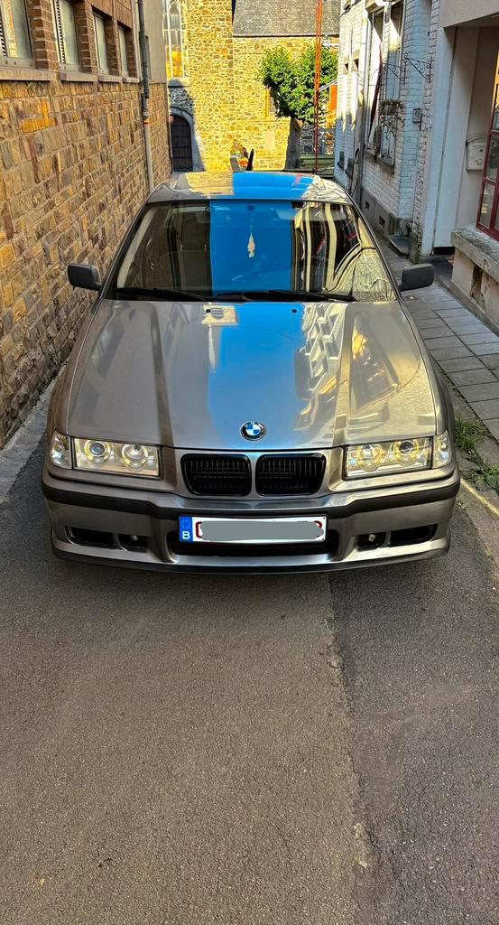 BMW E36 318I, Auto's, BMW, Particulier, 3 Reeks, Open dak, Benzine, Euro 1, Berline, 5 deurs, Handgeschakeld, Zilver of Grijs
