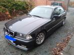 BMW E36   318 IS (02/1992), Autos, Cuir, Achat, Boîte manuelle, Noir