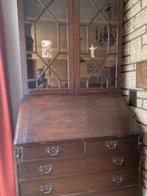 Eikenhouten secretaire, Ophalen
