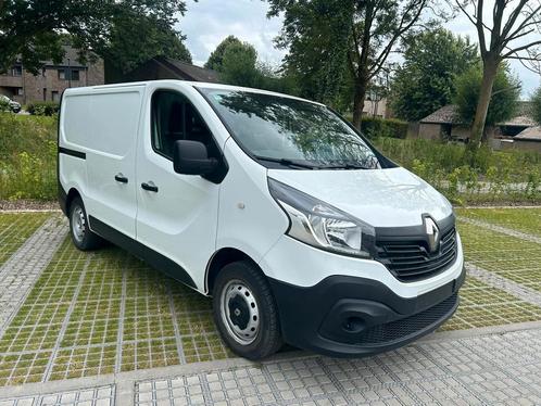 Renault Trafic 1.6 diesel 11/2016 carnet Renault euro6b, Autos, Camionnettes & Utilitaires, Entreprise, Verrouillage central, Vitres électriques