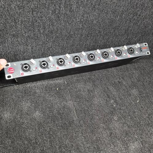 SM PRO AUDIO PR8E   8 kanaals  microfoon voorversterker, Audio, Tv en Foto, Luidsprekerboxen, Zo goed als nieuw, Ophalen of Verzenden