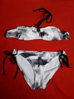 Nieuwe zwart witte bikini Superdry maat S, Kleding | Dames, Badmode en Zwemkleding, Nieuw, Bikini, Ophalen of Verzenden, Zwart