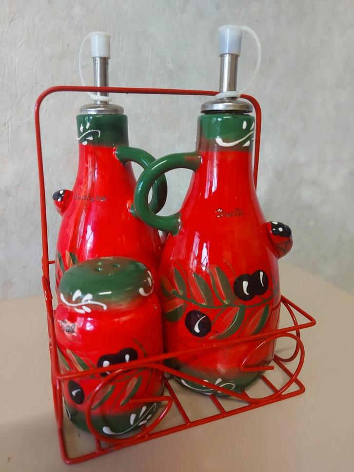 Provençaals keramiek olie,azijn, peper, zout set, Huis en Inrichting, Keuken | Servies, Keramiek, Ophalen of Verzenden