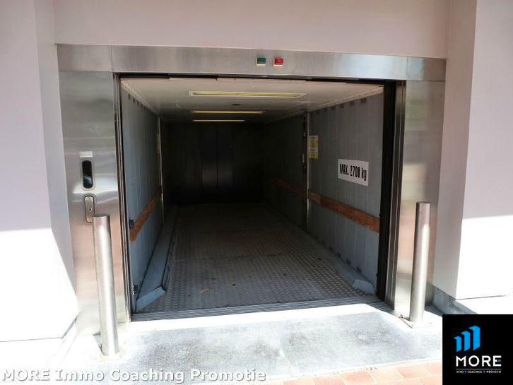 Staanplaats TE HUUR ref. 4197803, Immo, Garages en Parkeerplaatsen, Provincie West-Vlaanderen