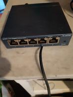 Tp-link 5-Port Gigabit desktop Switch, Computers en Software, Netwerk switches, Ophalen, Zo goed als nieuw