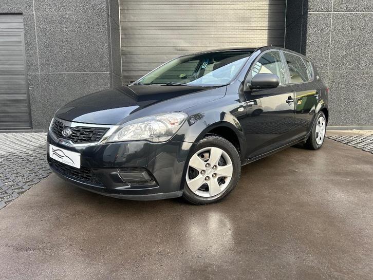 Kia Cee’d 1.4 benzine - 2011 - 5 deurs - garantie, Auto's, Kia, Bedrijf, Te koop, (Pro) Cee d, Boordcomputer, Benzine, Euro 5