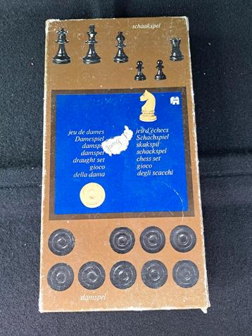 Jeux echec , de l'oie, stratego,  zeeslag. 15€ le jeu, Enlèvement ou Envoi, Comme neuf