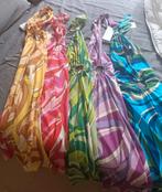 Set van 75 jurken/sarongs, maat 36-38, Kleding | Dames, Gelegenheidskleding, Ophalen of Verzenden, Zo goed als nieuw