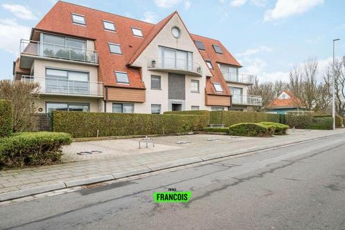 Appartement te koop in Bredene, 2 slpks, Immo, Huizen en Appartementen te koop, Appartement, C