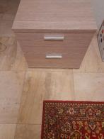 belle armoire avec 2 tiroirs, matériau robuste, 1 ou 2 tiroirs, Enlèvement, Comme neuf