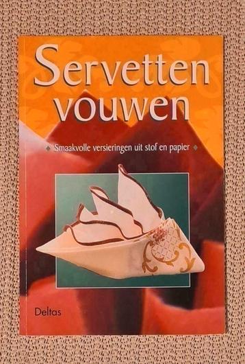 Boekje "Servetten vouwen" beschikbaar voor biedingen