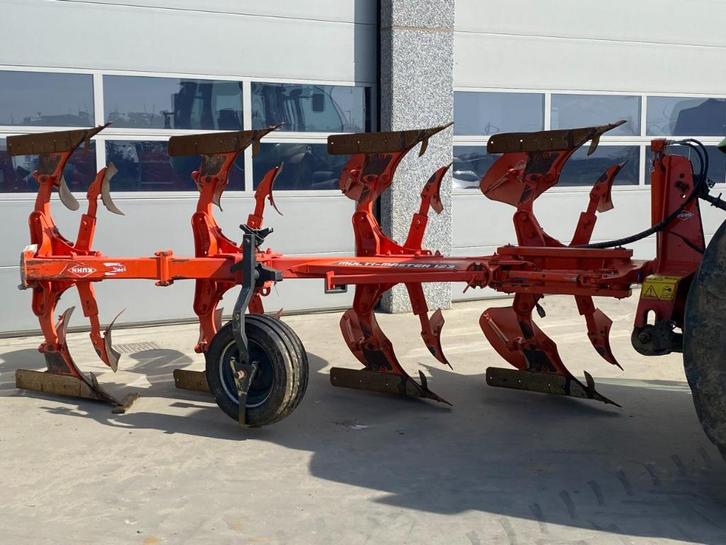 Delvano/kuhn/steeno/devosagri/stoll/vicon/kverneland/deutz, Zakelijke goederen, Landbouw | Werktuigen, Ophalen of Verzenden