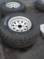 Zo goed als nieuwe banden met velgen geschikt voor quad., Motoren