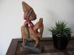 Vintage Houten Decoratie Beeldje 33 cm Hoog 17 cm Breed, Antiek en Kunst, Ophalen of Verzenden