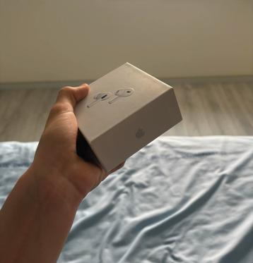 Airpods Pro (2nd generation) usb type c beschikbaar voor biedingen