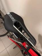 Pro Stealth Fietszadel, Fietsen en Brommers, Brommers | Tomos, Ophalen, Zo goed als nieuw