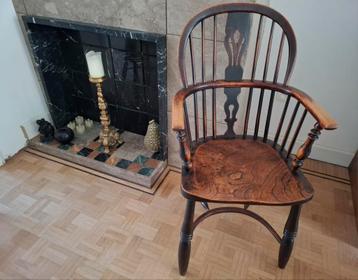 2 antieke Windsor stoelen iep taxus beschikbaar voor biedingen
