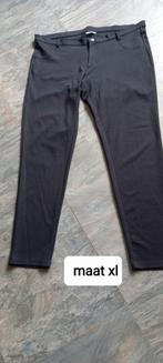 Zwarte strech broek maat xl, Kleding | Dames, Broeken en Pantalons, Ophalen of Verzenden, Zo goed als nieuw, Maat 46/48 (XL) of groter