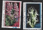 2 Postzegels Bloeiende Planten Burundi 1995, Ophalen of Verzenden, Gestempeld, Dier of Natuur