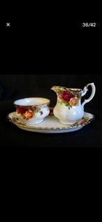 Royal Albert - Old Country Rose -  melk en suiker set, Enlèvement ou Envoi