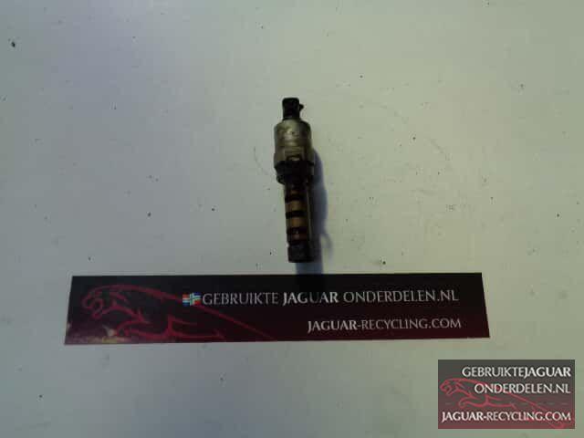 VVT ventiel  XK8 XK150 3.5/ 4.0 / 4.2, Auto-onderdelen, Motor en Toebehoren, Jaguar, Gebruikt, Ophalen of Verzenden