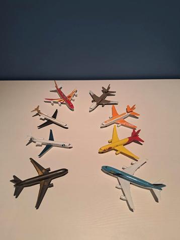 Volledige collectie vliegtuigen Majorette fantasy airplanes, Enlèvement ou Envoi, Comme neuf