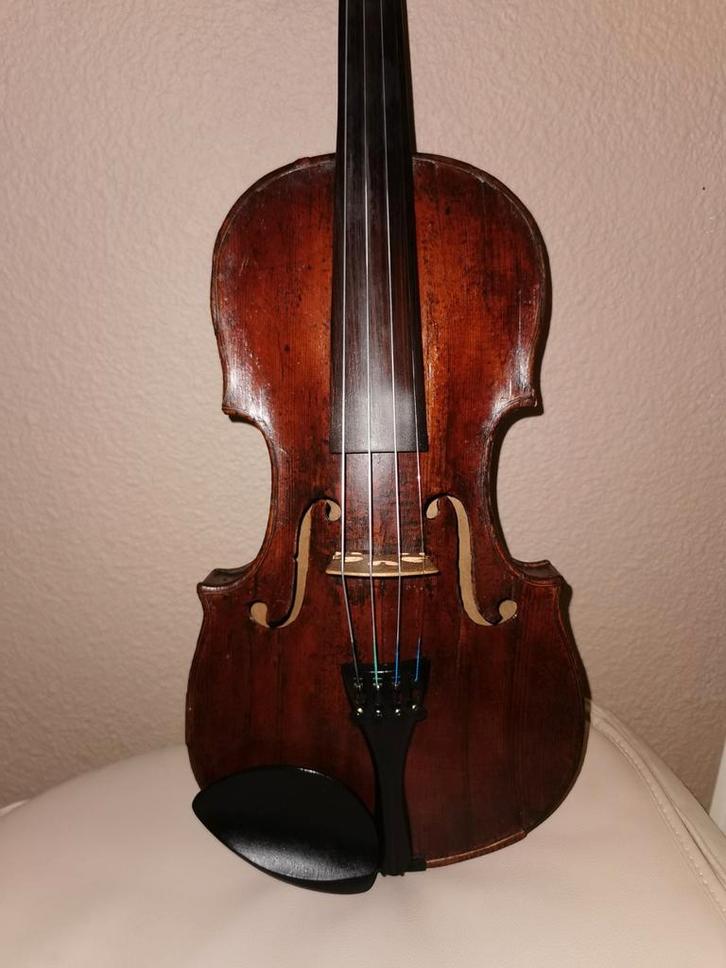 Ancien violon 4/4 voir photos et description, Musique & Instruments, Instruments à cordes frottées | Violons & Altos, Utilisé