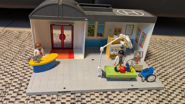 Playmobil ziekenhuis meeneem-set, Kinderen en Baby's, Speelgoed | Playmobil, Gebruikt, Los Playmobil, Ophalen