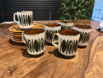 Uniek koffieservies Boch beschikbaar voor biedingen