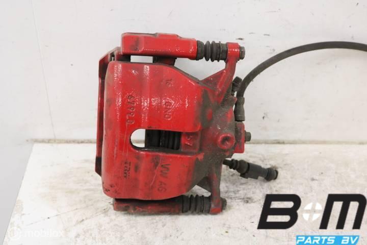 Remklauw rechtsvoor VW Golf 7 GTI 5G0615124A, Auto-onderdelen, Remmen en Aandrijving, Gebruikt