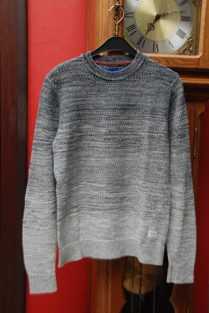 Truien voor heren Maat M Zeer goede staat voor €8 per stuk!, Kleding | Dames, Truien en Vesten, Zo goed als nieuw, Maat 38/40 (M)