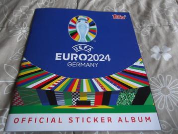 UEFA Euro 2024 nieuw leeg album + 6 stickers.