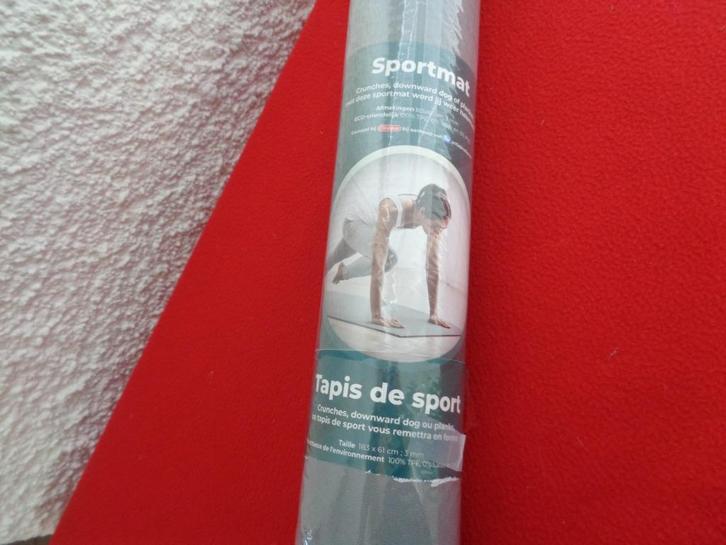 Tapis de sport gris Neuf, Sports & Fitness, Gymnastique, Neuf, Autres types, Gris, Enlèvement ou Envoi