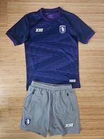 Beerschot T-shirt en short voor jongen 13-15 jaar, Paars, Ophalen of Verzenden, Zo goed als nieuw, Voetbal