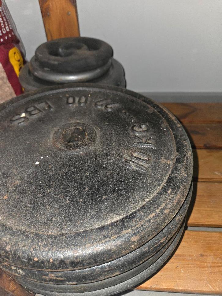 Benche gewichten, Sport en Fitness, Fitnessmaterialen, Zo goed als nieuw, Ophalen